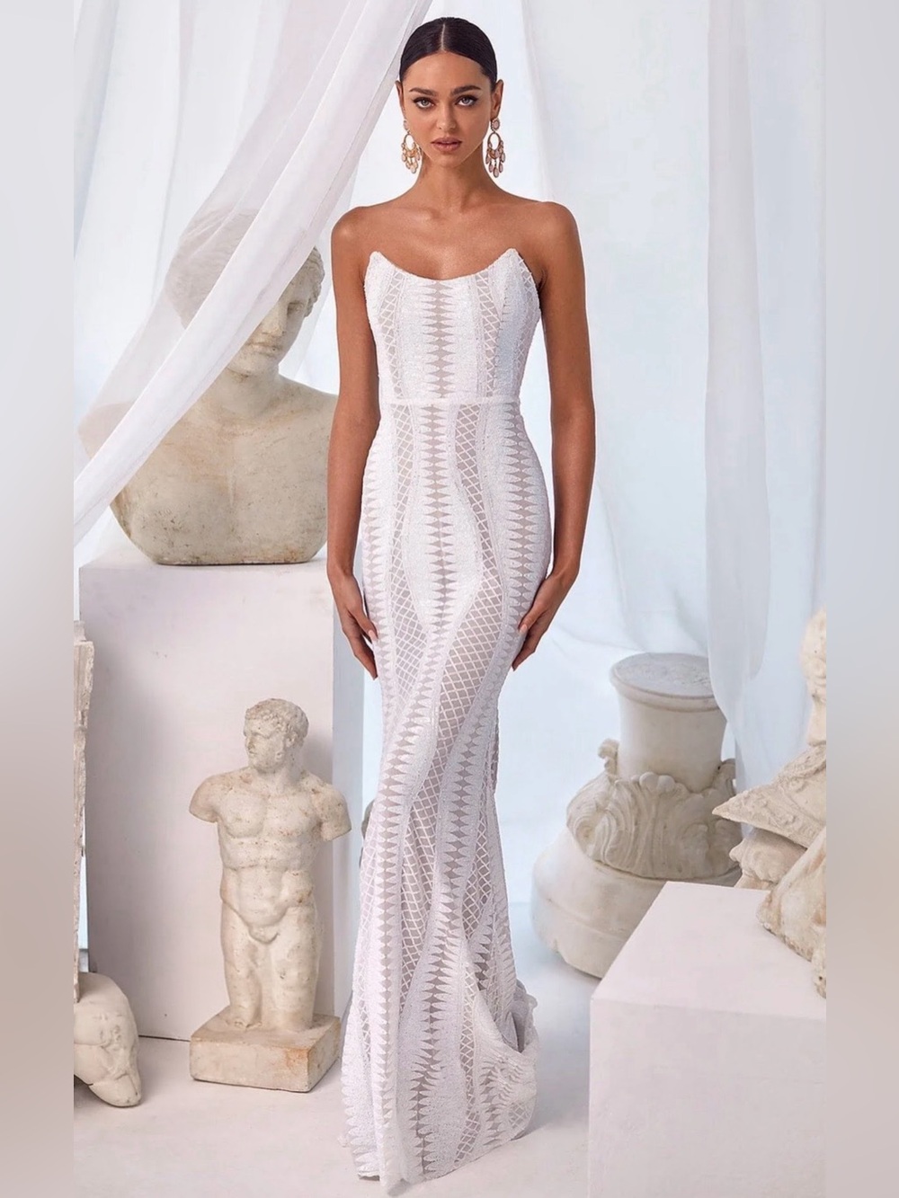 Alamour The Label Nora Strapless Sequin Evening Gown Size Large New With Tag